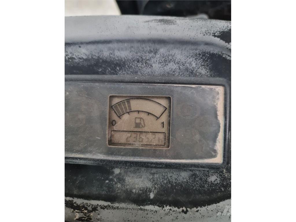 JCB 8018 حفارات صغيرة أقل من 7 طن (حفارات صغيرة)