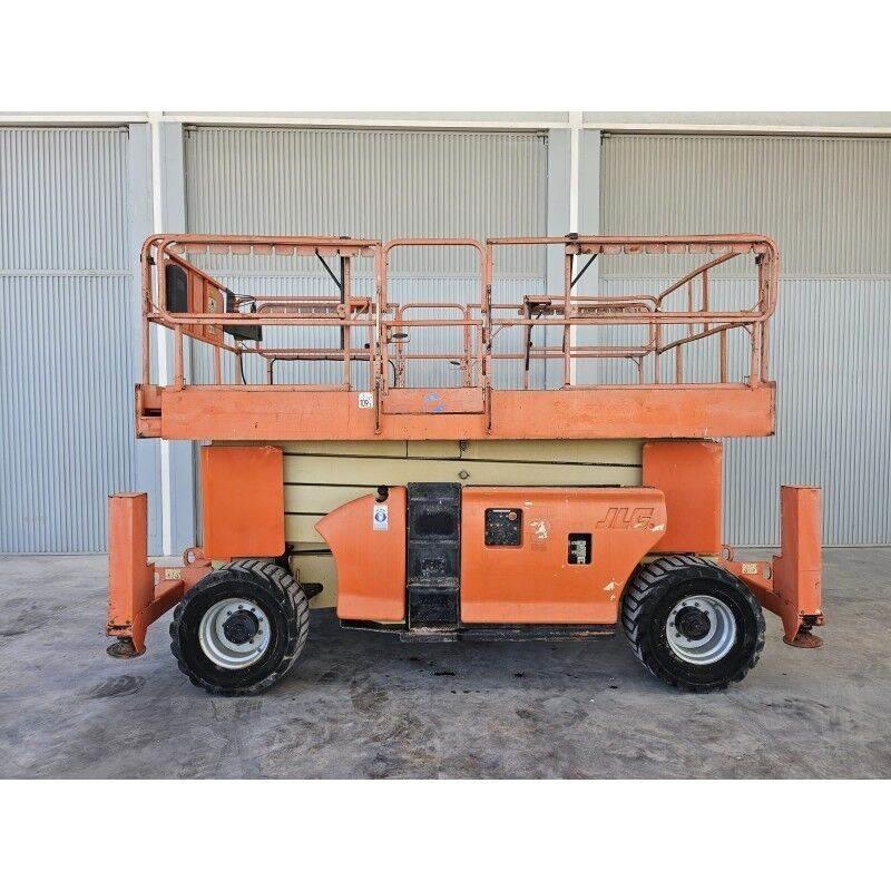 JLG 4394RT رافعات مقصية الشكل
