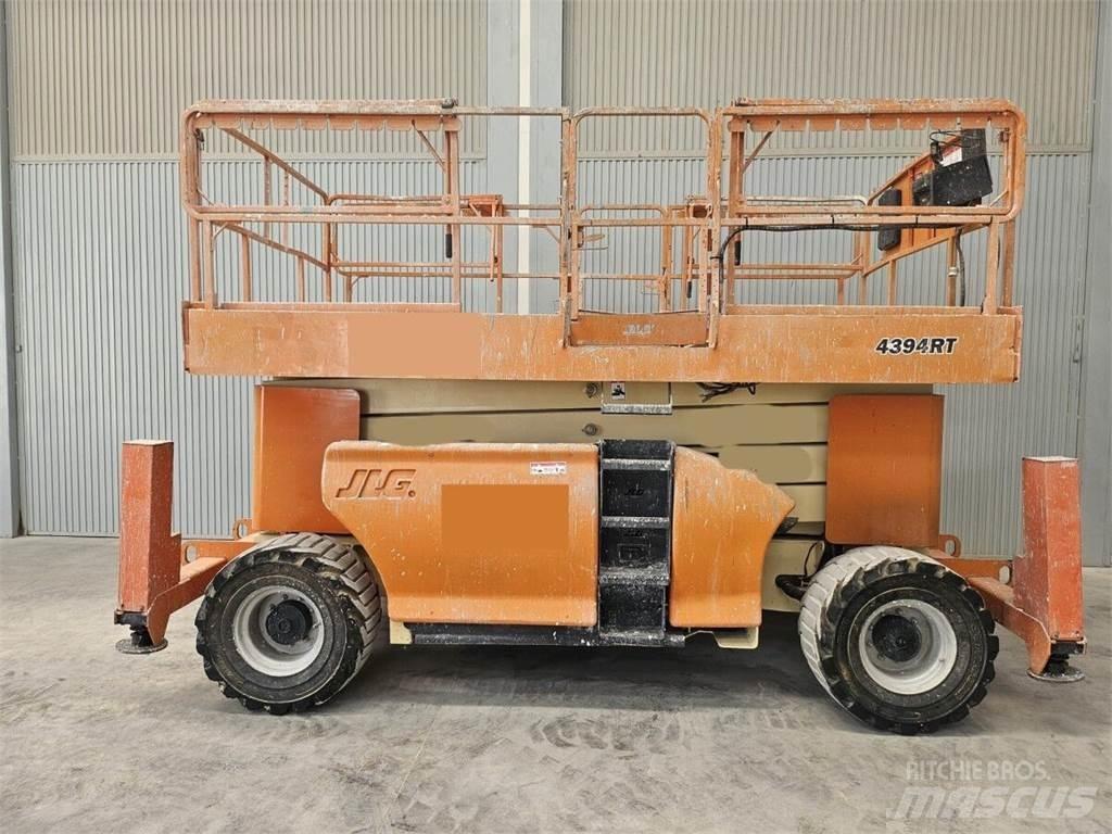 JLG 4394RT رافعات مقصية الشكل