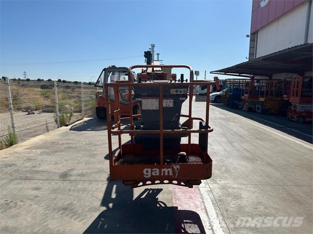 JLG E300AJP رافعات سلة مفصلية