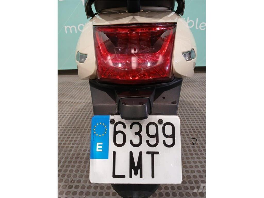  Urban D6 مركبات لجميع التضاريس