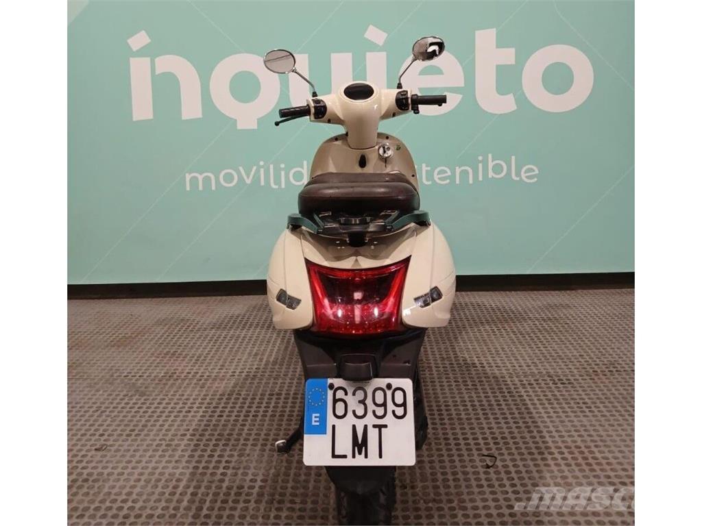  Urban D6 مركبات لجميع التضاريس