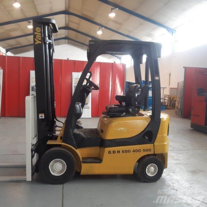 Yale GP16VX شاحنات الديزل