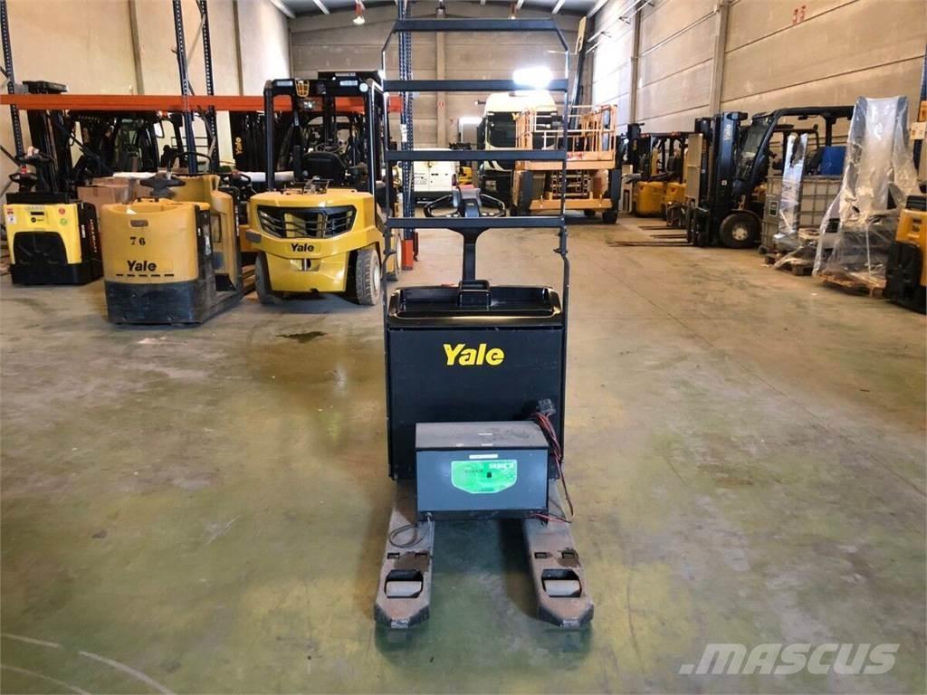 Yale MP22 شاحنات مناولة ذات منصة نقالة يدوية