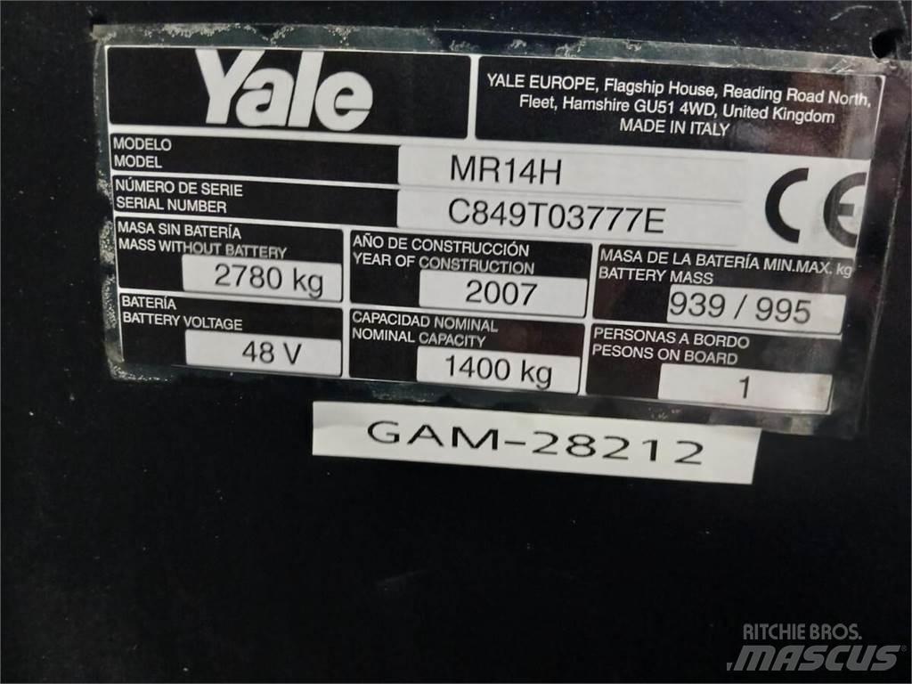 Yale MR14H شاحنة مناولة