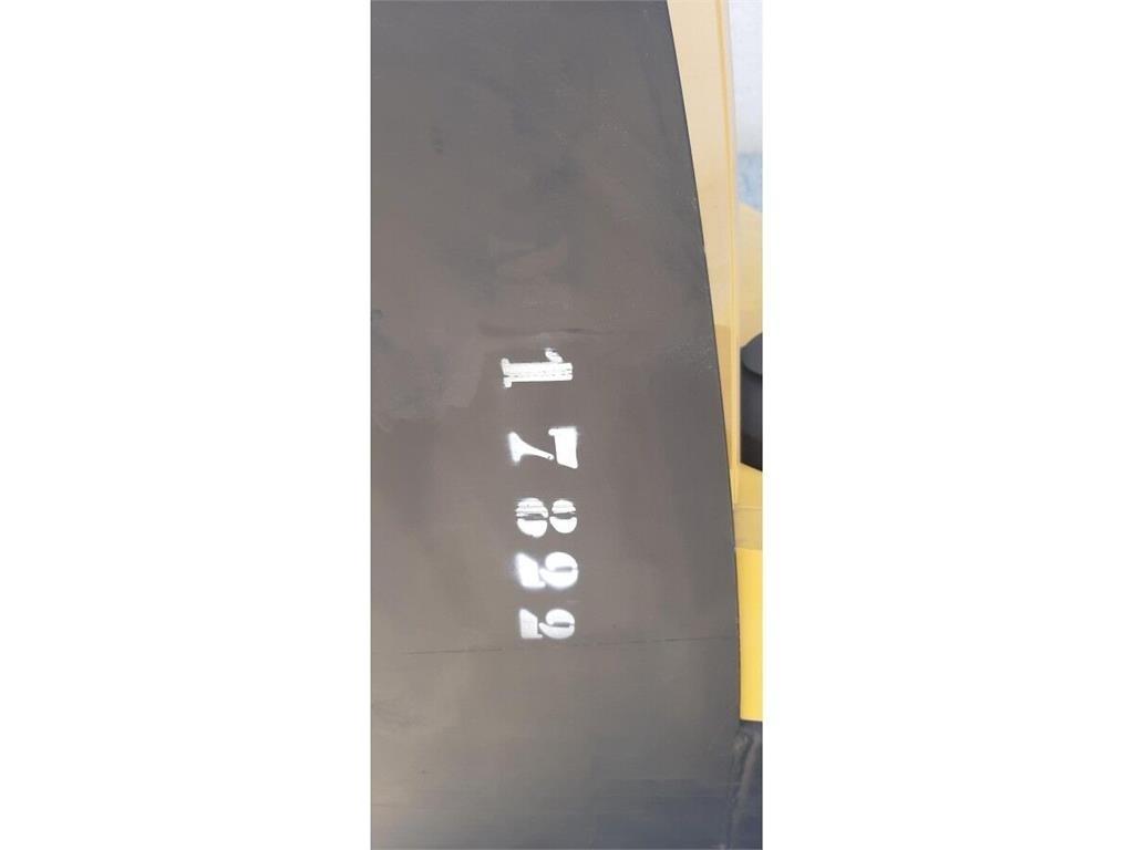 Yale MS12 أخرى