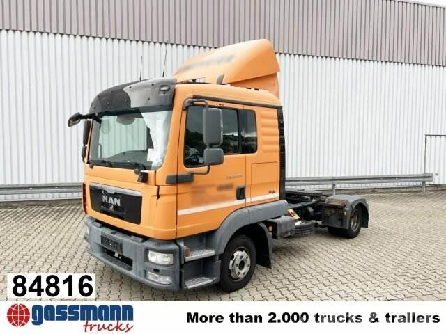 MAN TGL 8.220 4X2 BL وحدات الجر