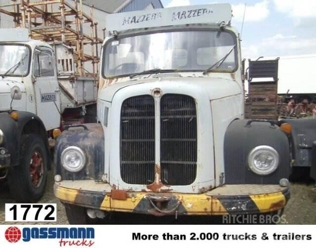 Saurer V5 4x2 شاحنات بمقصورة وهيكل