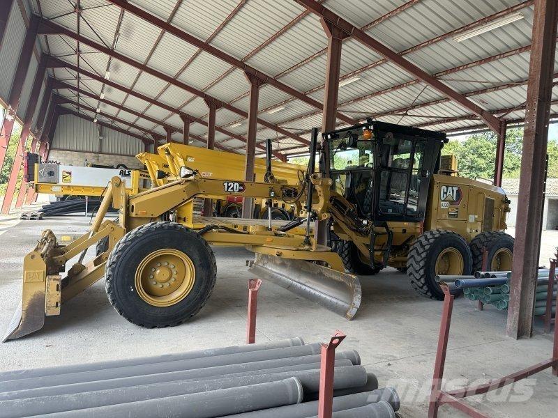 CAT 120GC معدات تمهيد الطرق
