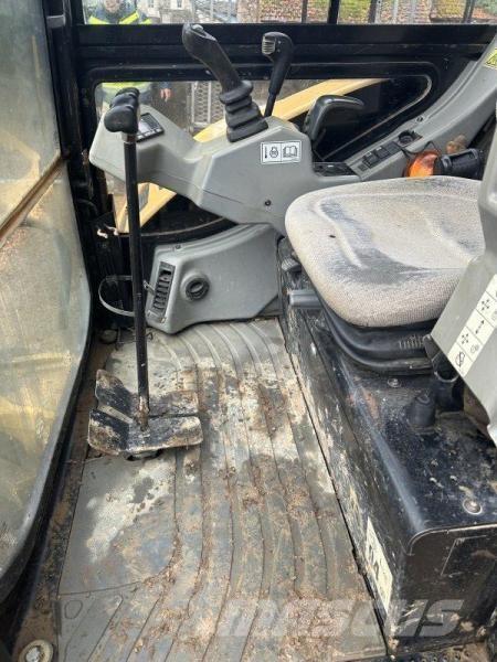 CAT 302.5C حفارات صغيرة أقل من 7 طن (حفارات صغيرة)