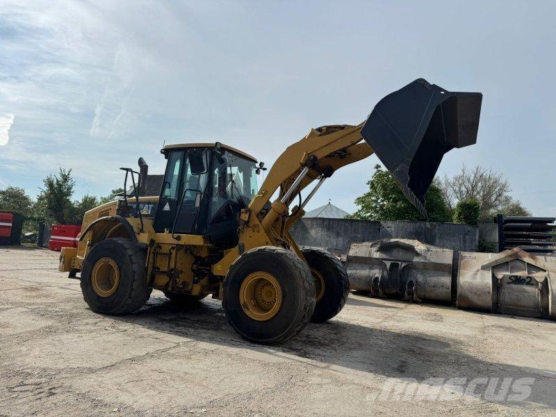 CAT 950H لوادر بعجل