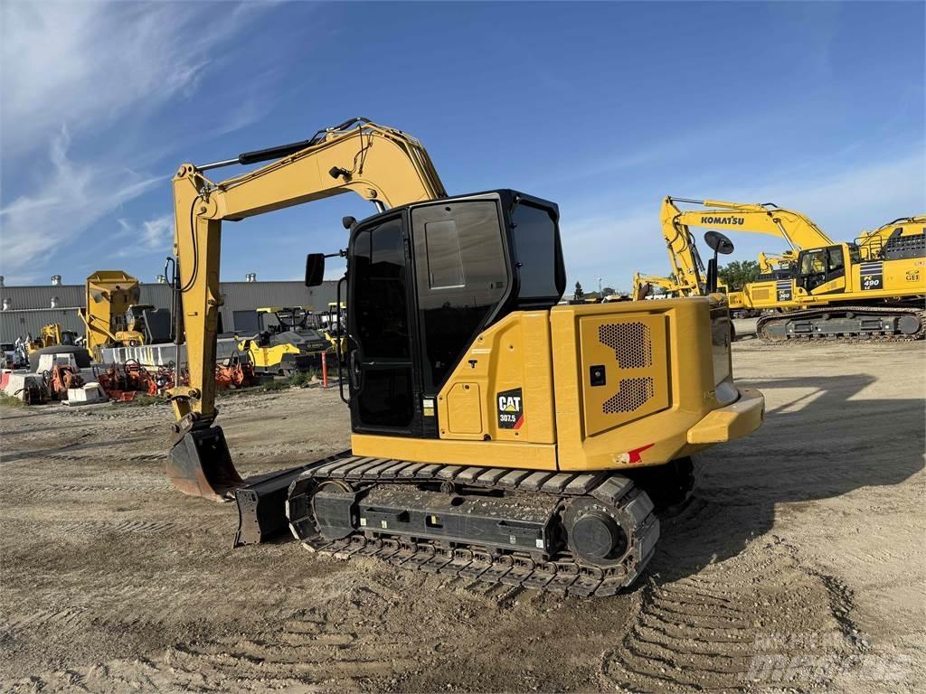 CAT 307.5 حفارات زحافة
