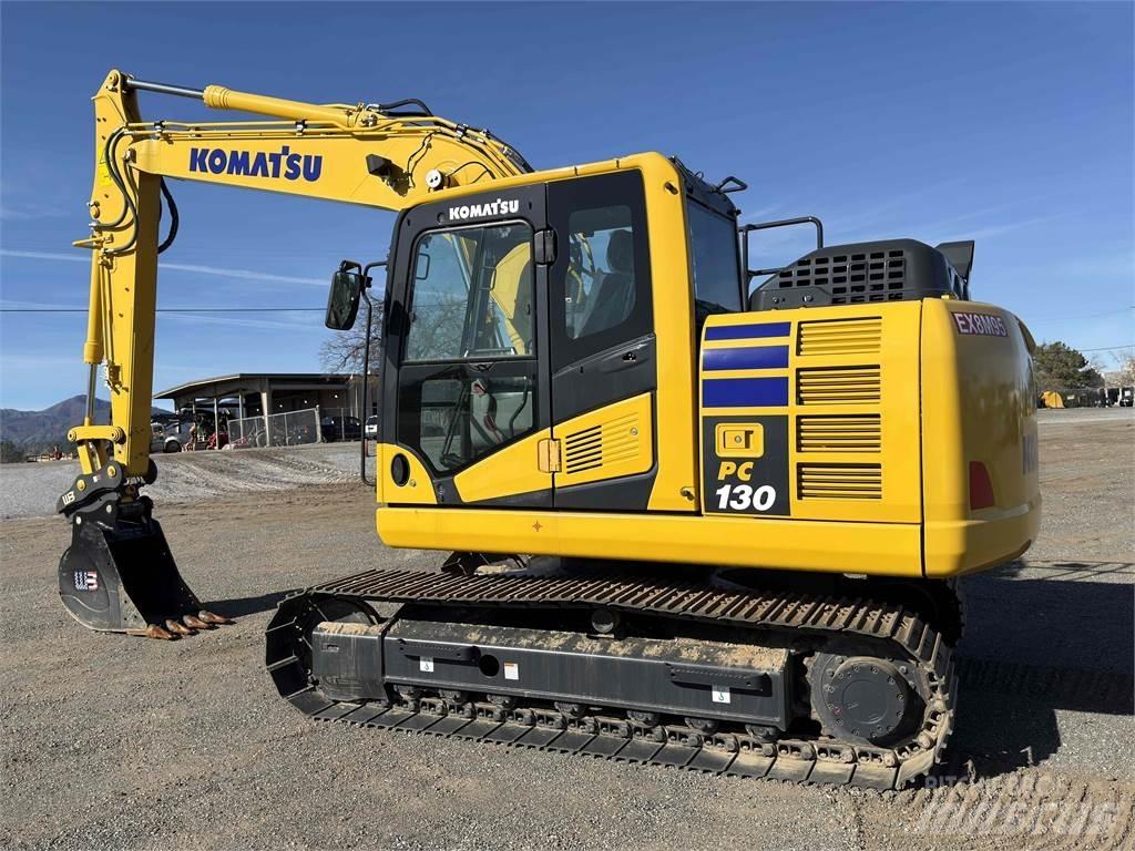 Komatsu PC130-11 حفارات زحافة