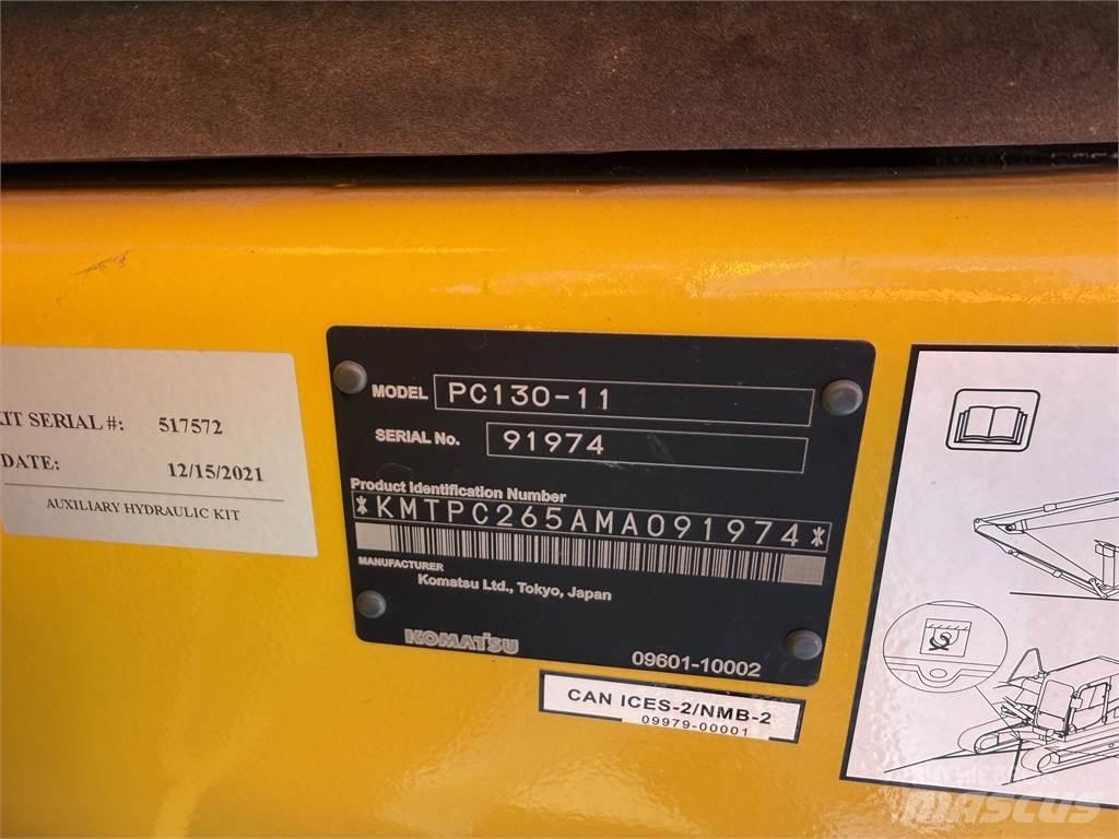 Komatsu PC130-11 حفارات زحافة