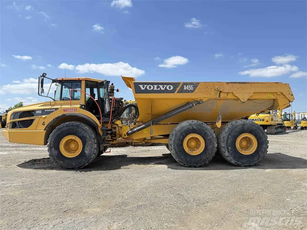 Volvo A45G W/ TAILGATE ساحبات مفصلية