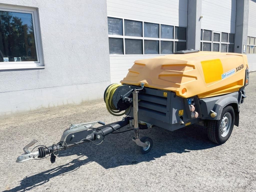 Atlas Copco XAS67 مكابس