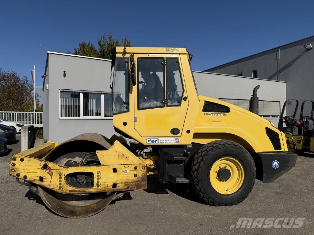 Bomag BW 177DH-4 مداحل أحادية الأسطوانة