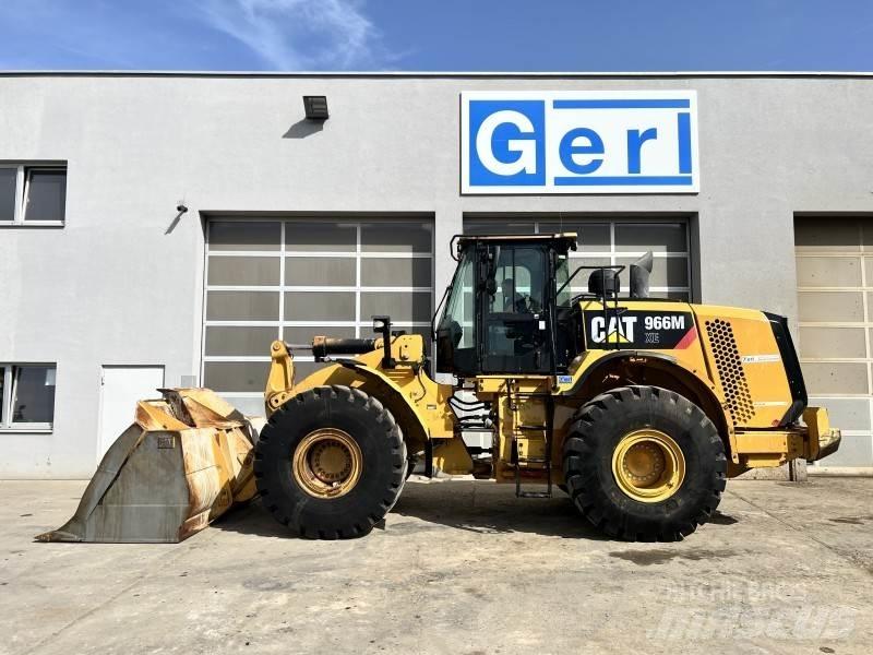 CAT 966 M-XE لوادر بعجل