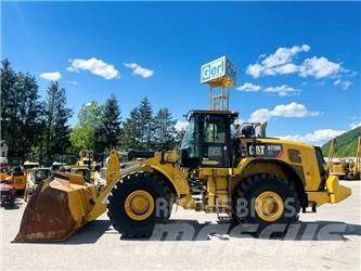 CAT 972M XE لوادر بعجل