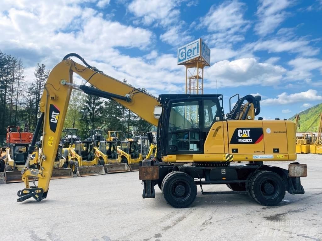 CAT MH3022 مناولات المخلفات / مناولات صناعية