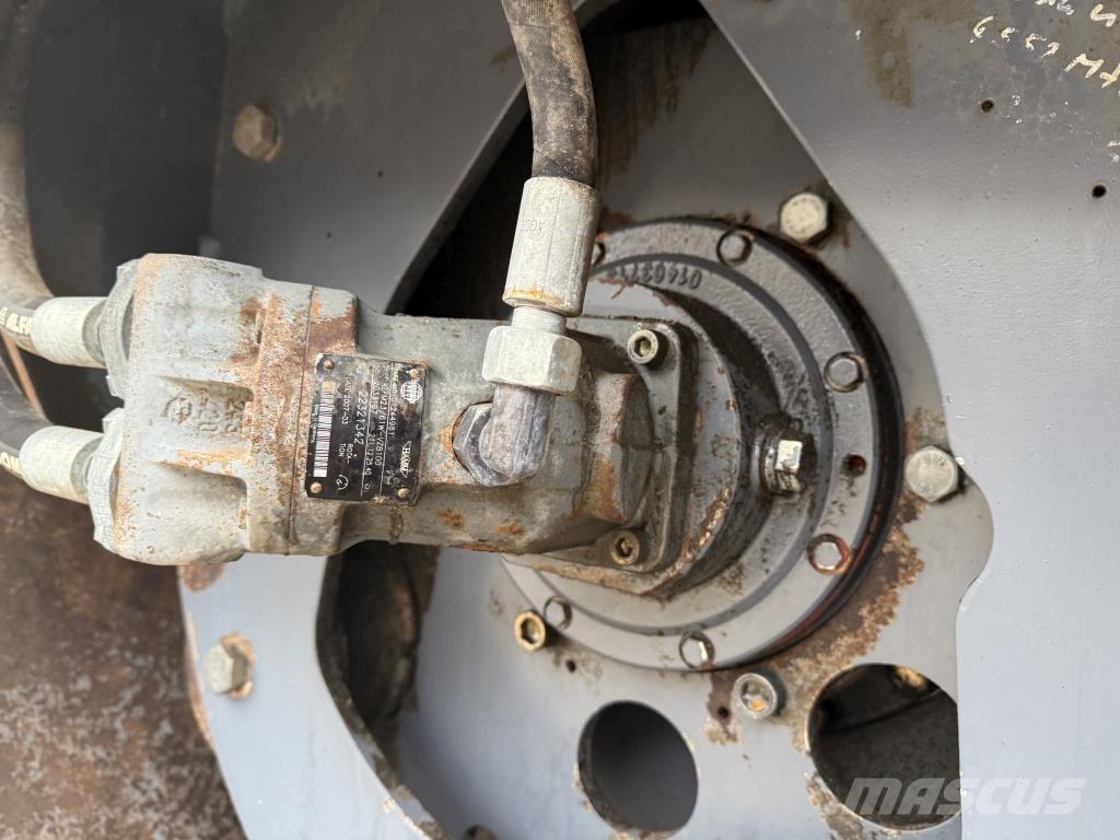 Hamm HD 90 مداحل ثنائية الاسطوانة