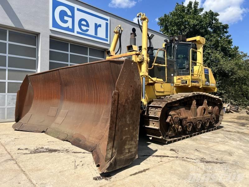 Komatsu D 375 A-5EO بلدوزرات مجنزرة