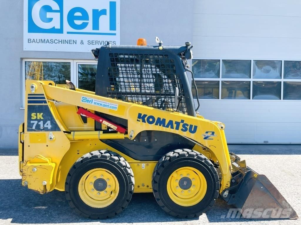 Komatsu SK714-5 لوادر انزلاقية التوجيه