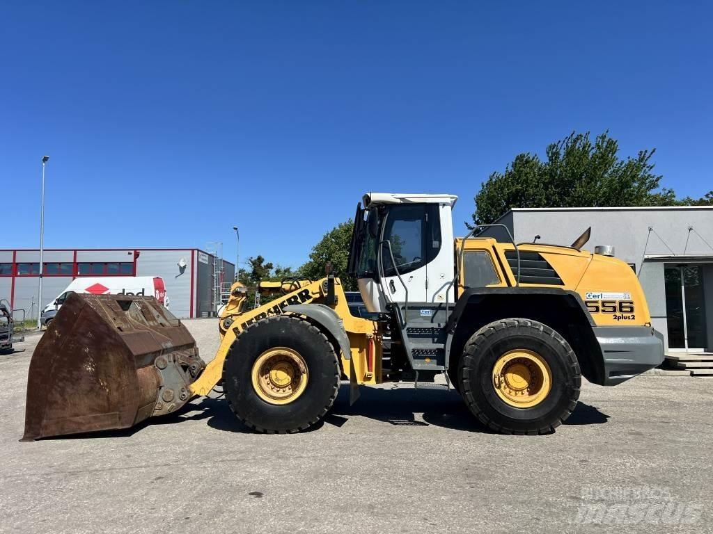 Liebherr L 556 لوادر بعجل