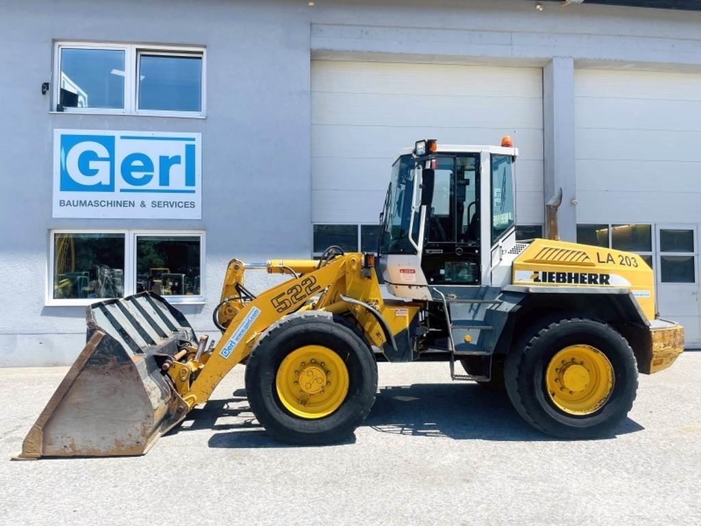 Liebherr L522 لوادر بعجل