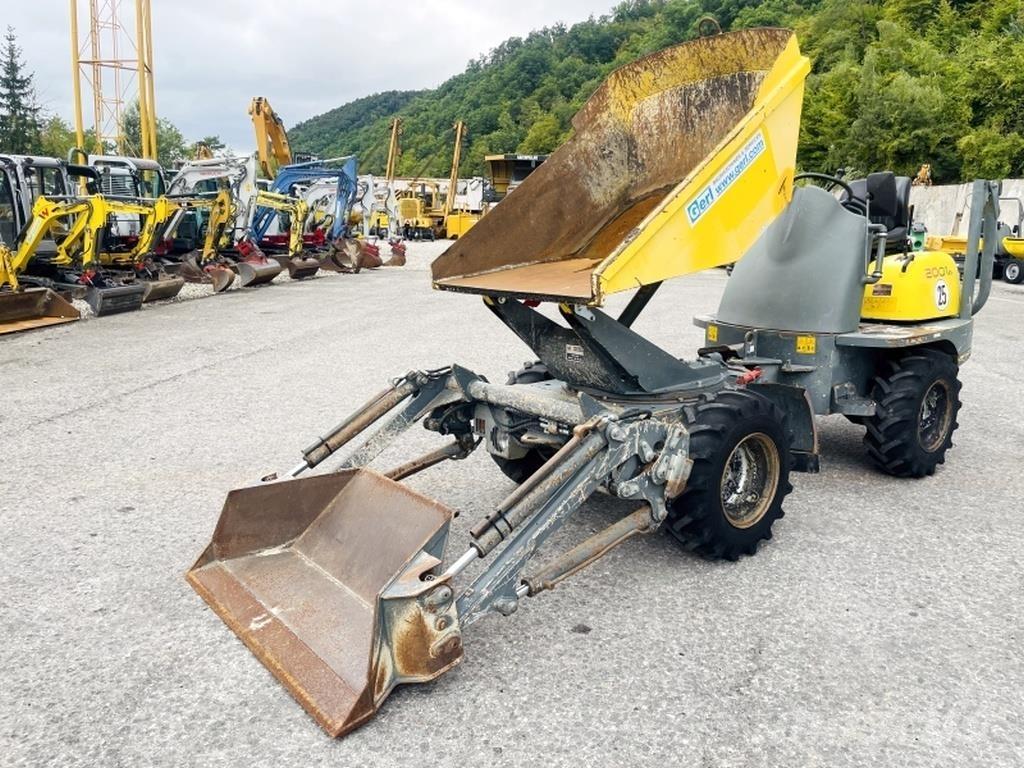 Neuson 2001 Selbstlader عربات نقل قلابة للمواقع