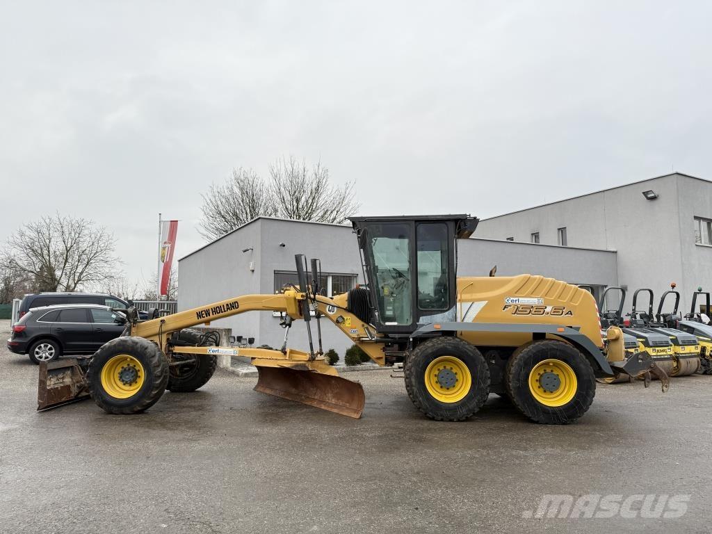 New Holland F 156.6 A معدات تمهيد الطرق