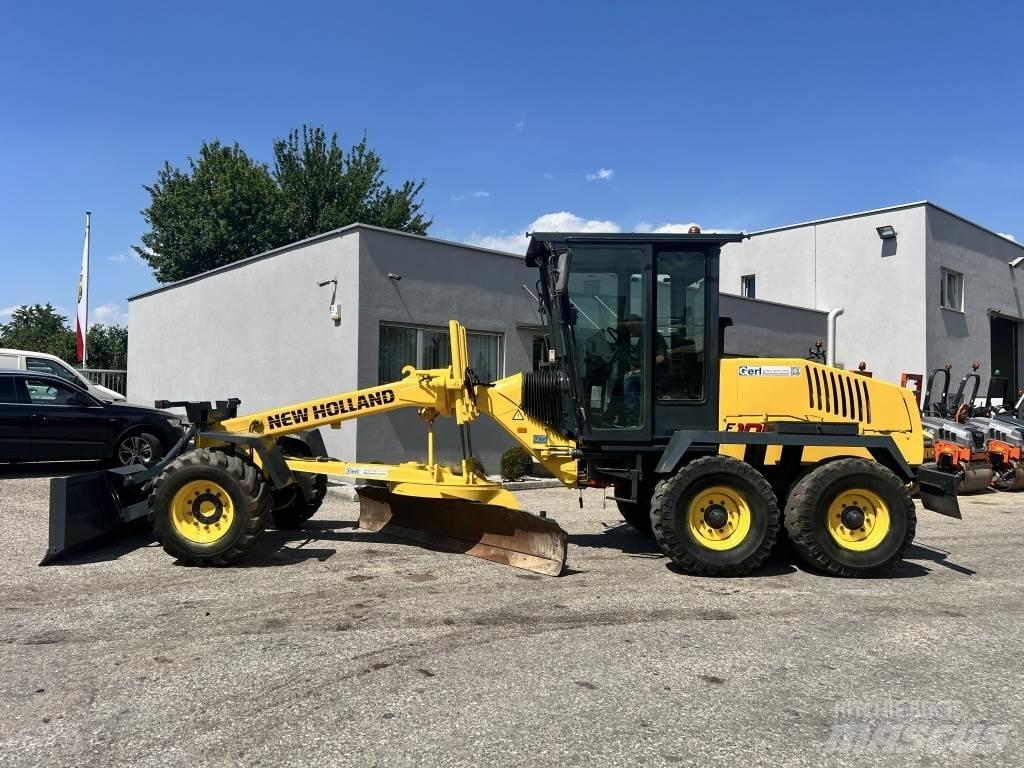 O&K New Holland F 106 A معدات تمهيد الطرق