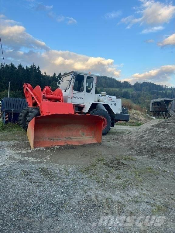 Sandvik Tross 130 لوادر بعجل