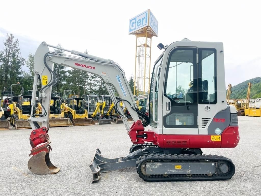 Takeuchi TB219 حفارات صغيرة أقل من 7 طن (حفارات صغيرة)