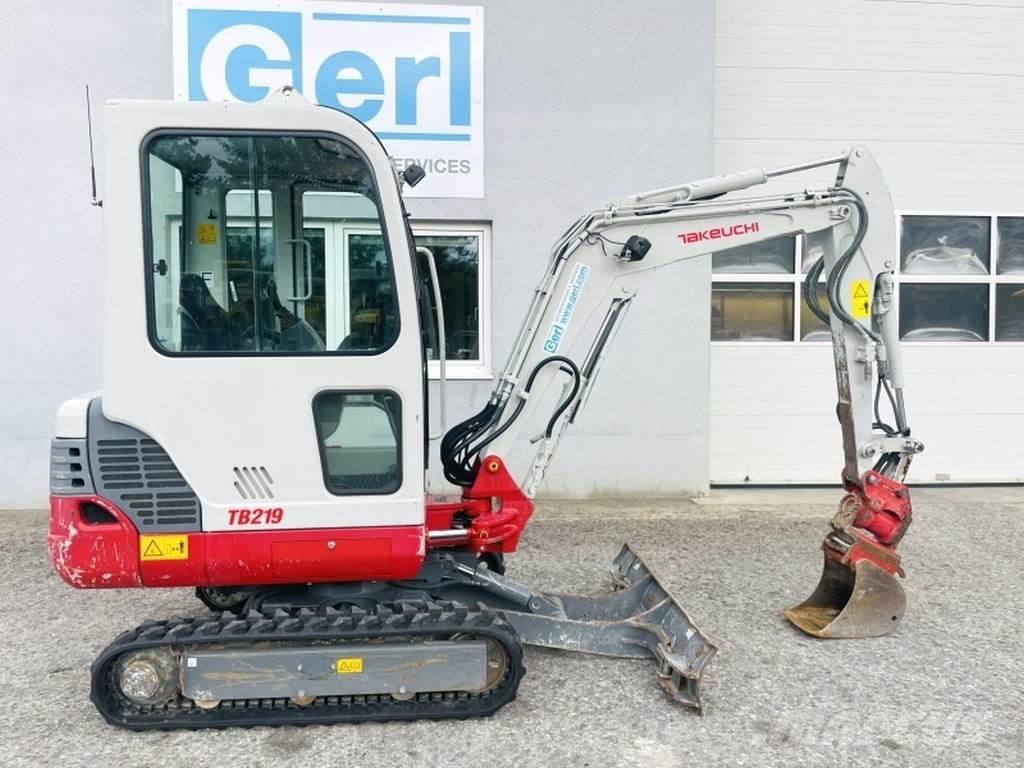 Takeuchi TB219 حفارات صغيرة أقل من 7 طن (حفارات صغيرة)
