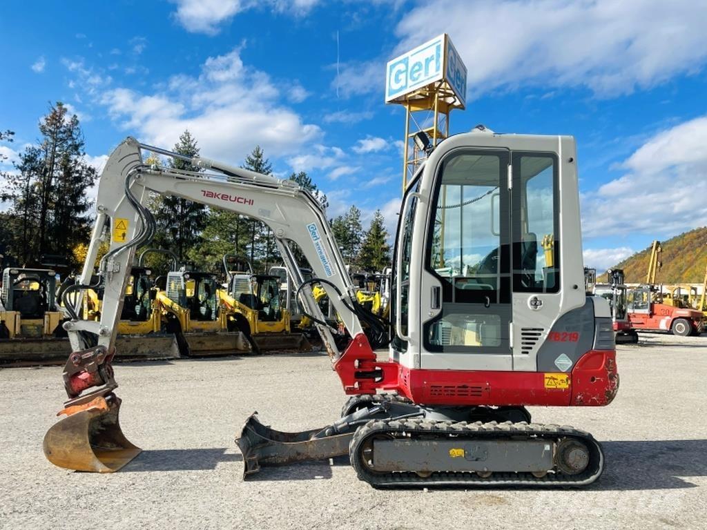 Takeuchi TB219 حفارات صغيرة أقل من 7 طن (حفارات صغيرة)