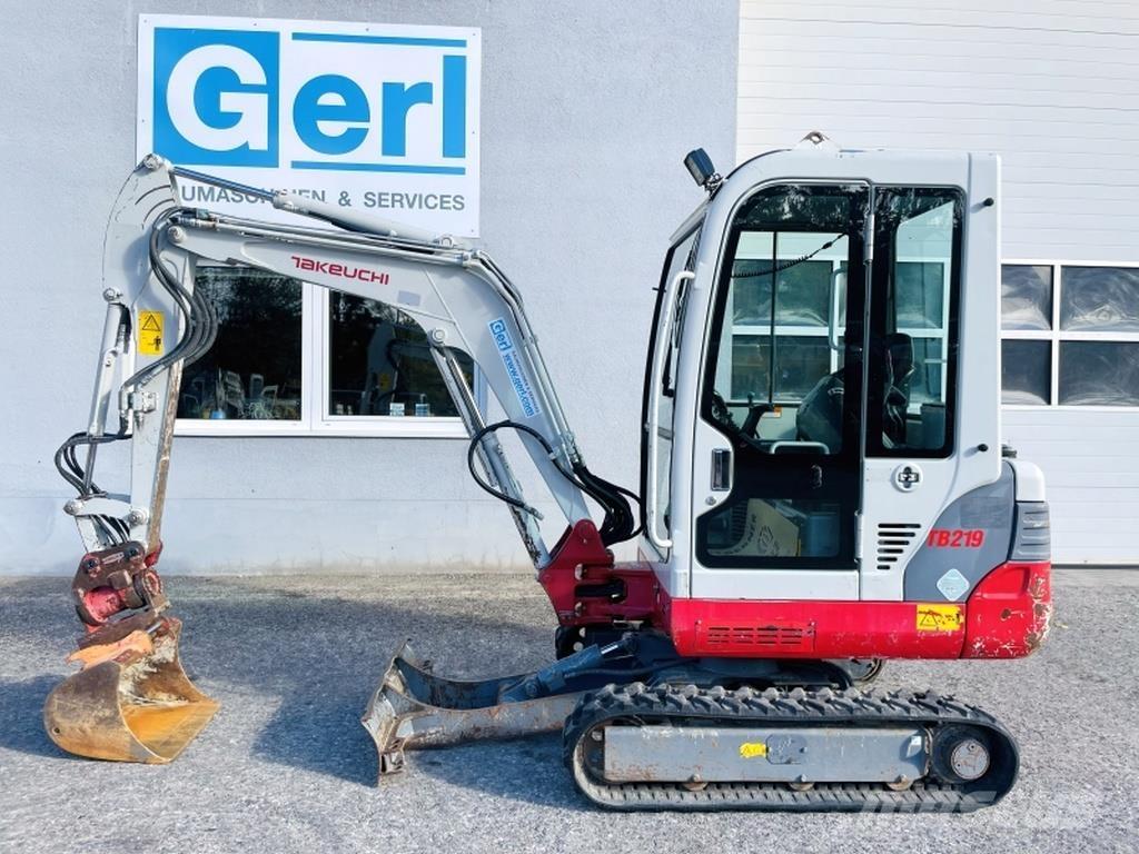 Takeuchi TB219 حفارات صغيرة أقل من 7 طن (حفارات صغيرة)