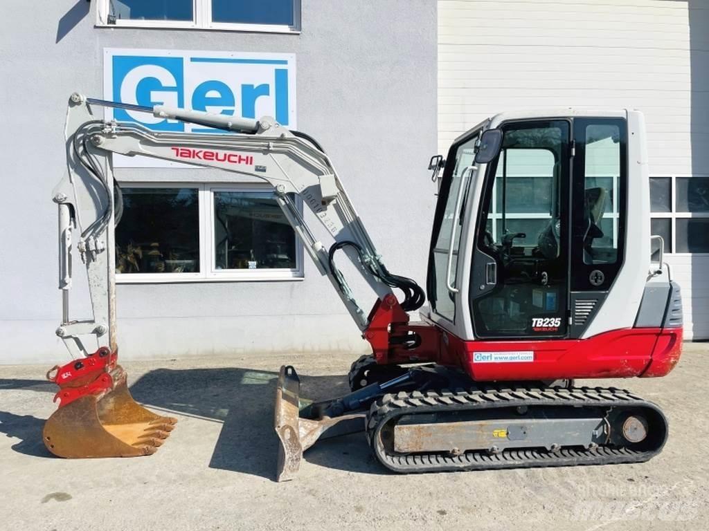 Takeuchi TB235 حفارات صغيرة أقل من 7 طن (حفارات صغيرة)