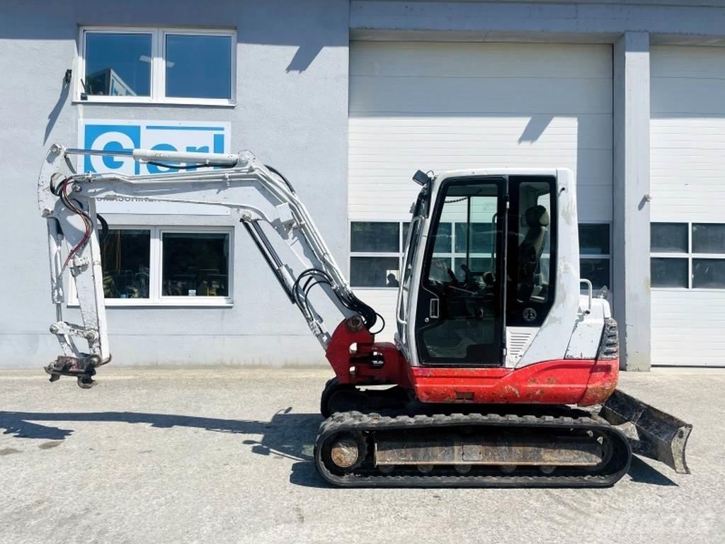 Takeuchi TB250 حفارات صغيرة أقل من 7 طن (حفارات صغيرة)