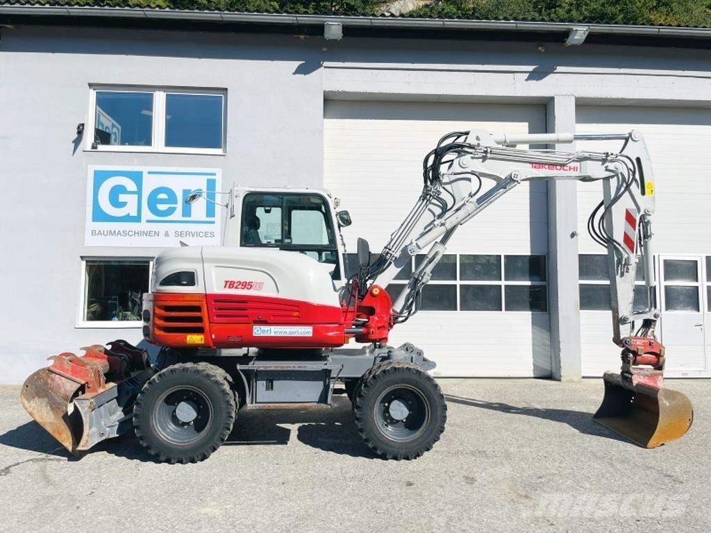 Takeuchi TB295W حفارات بعجل