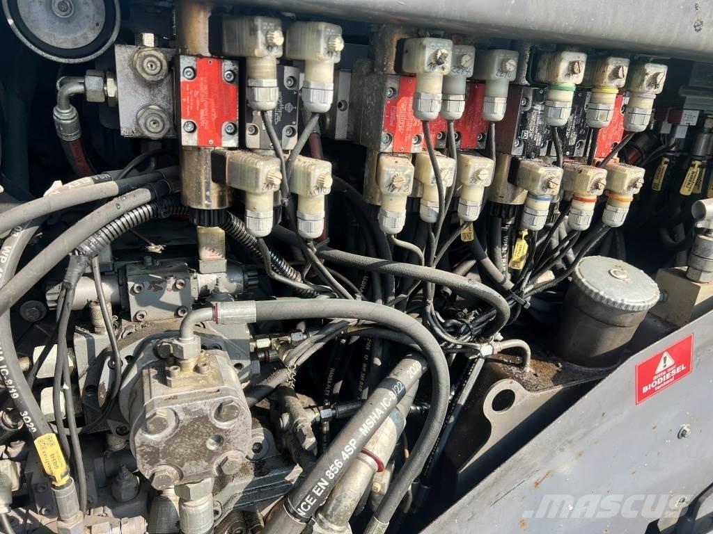 Vögele Super 600 معدات السفلتة