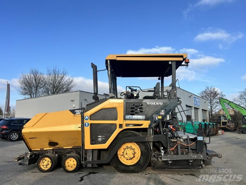 Volvo 6870 C معدات السفلتة