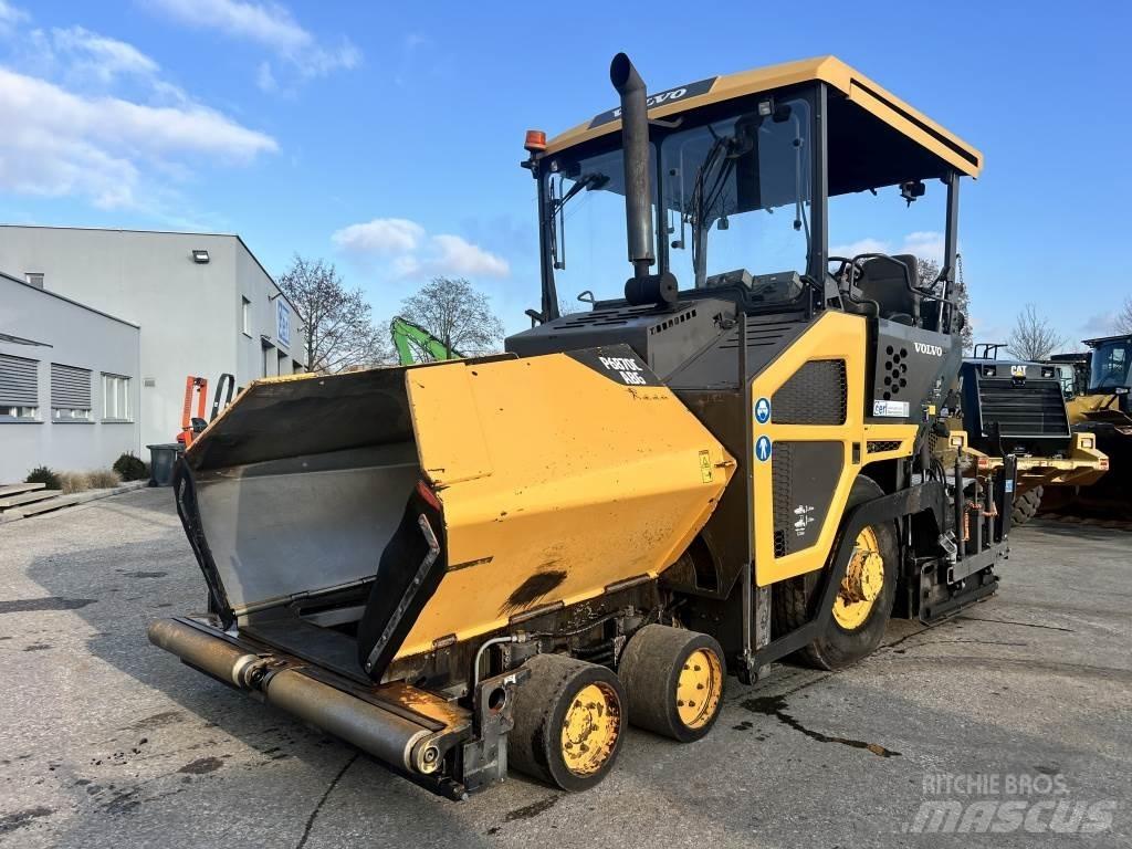 Volvo 6870 C معدات السفلتة