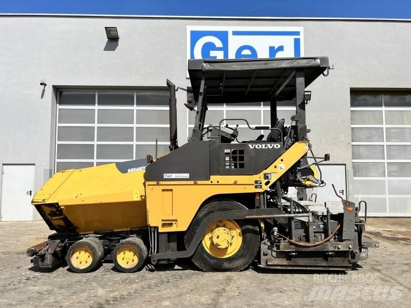  Volvo-ABG 6870 معدات السفلتة