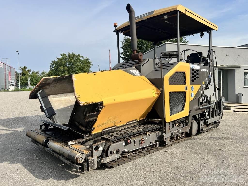 Volvo ABG P 7820 C معدات السفلتة