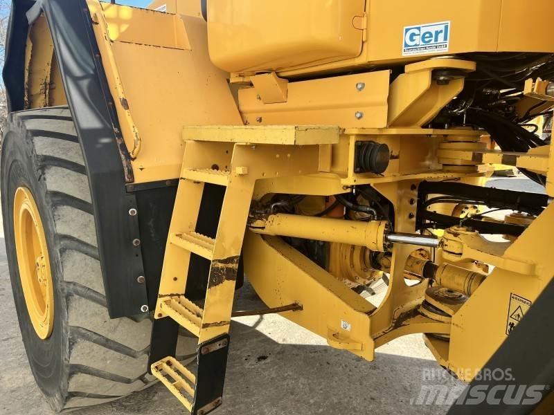 Volvo L 180 E HL لوادر بعجل