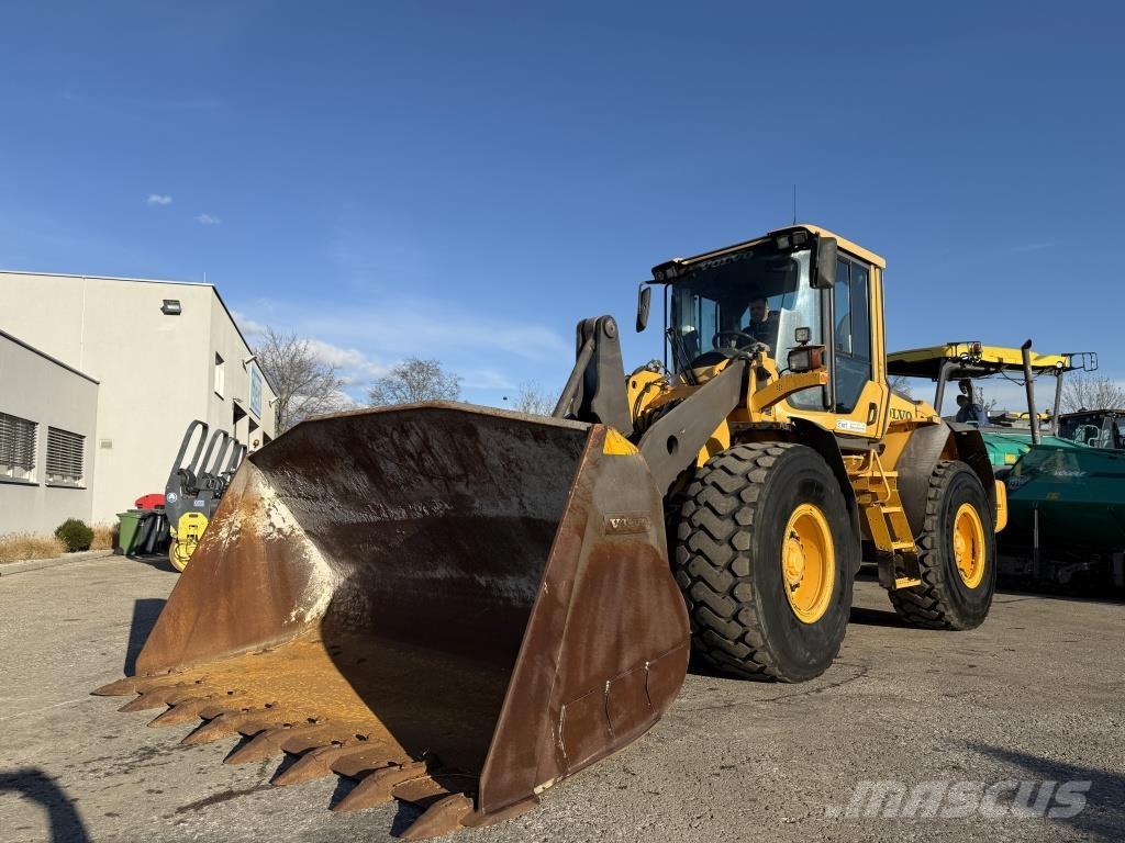Volvo L 90 F لوادر بعجل