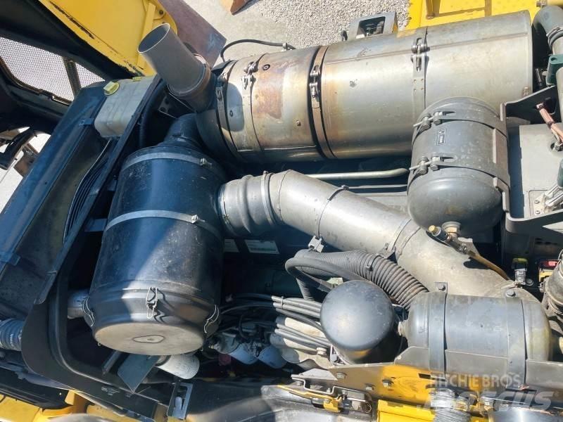 Volvo L180G HL لوادر بعجل