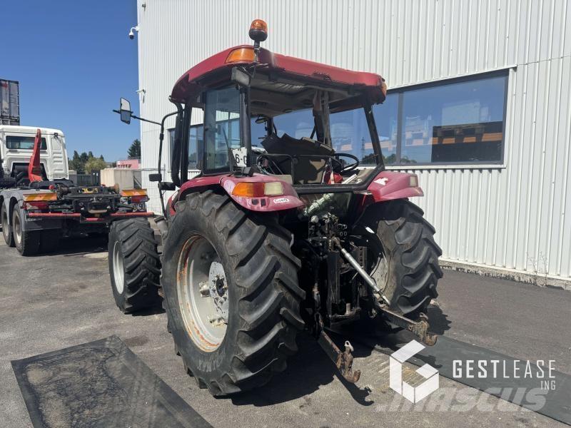 Case IH JX 90U الجرارات