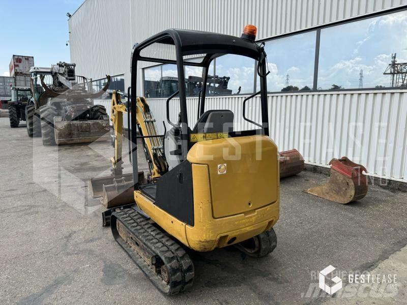 CAT 301.7D حفارات صغيرة أقل من 7 طن (حفارات صغيرة)